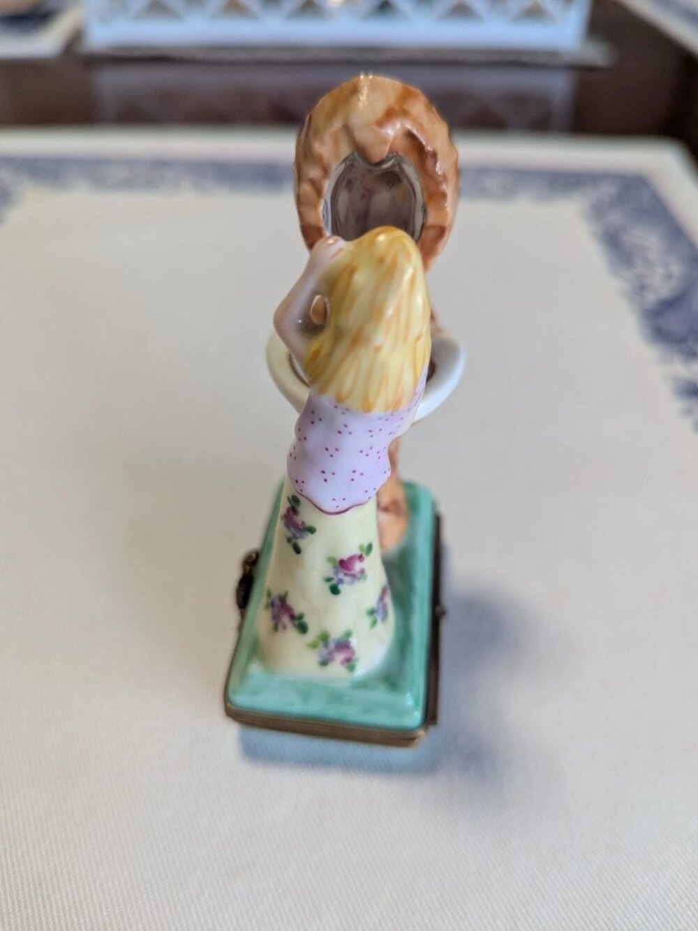 Limoges France Romance Lady On Mirror Trinket Box - Picture 2 of 8